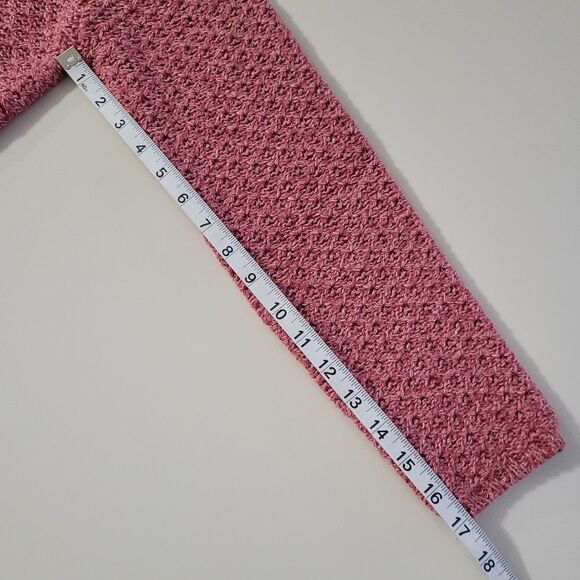 Cabela's Women's Red Marbled Cable-knit V-neck Pullover Long Sleeve Sweater - Picture 6 of 11